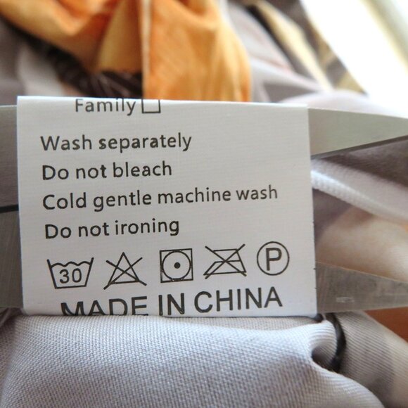 Queen Duvet Cover Set 90 x 88 Reversable 2 Shams Multicolor Tropical New - Picture 11 of 11